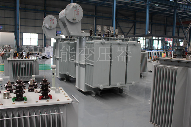 突泉3150KVA/35KV油浸式变压器